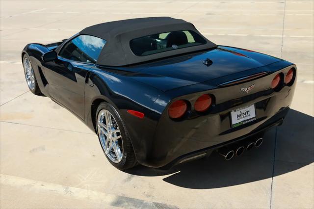 2005 Chevrolet Corvette Base