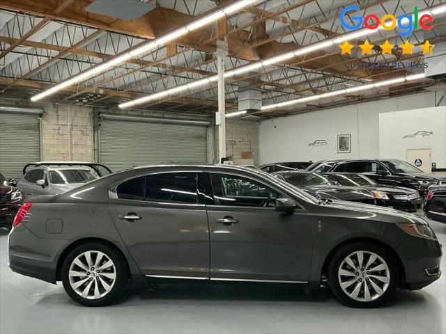 2016 Lincoln MKS Standard