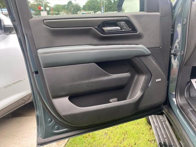 2026 GMC Yukon 4WD AT4