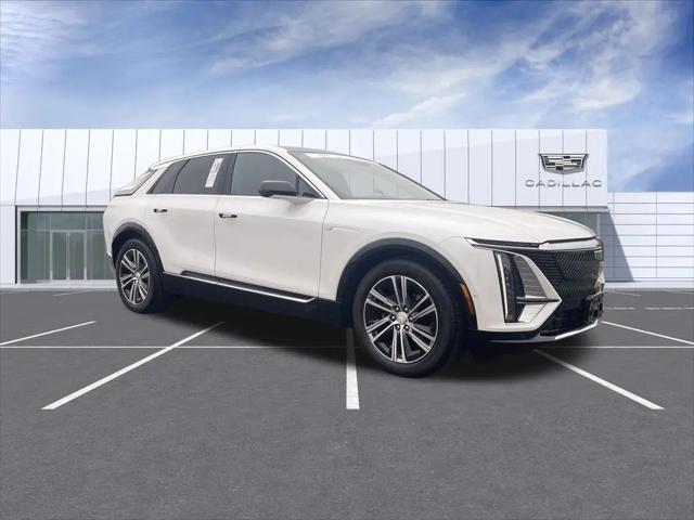2024 Cadillac iQ Luxury w/1SC