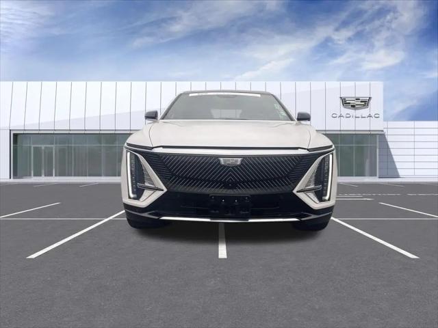 2024 Cadillac iQ Luxury w/1SC
