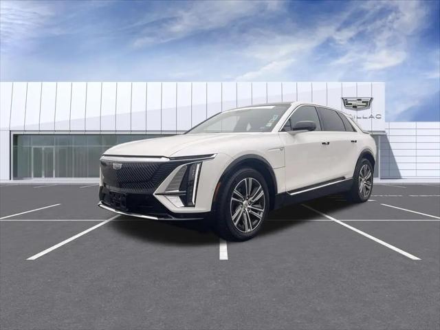 2024 Cadillac iQ Luxury w/1SC