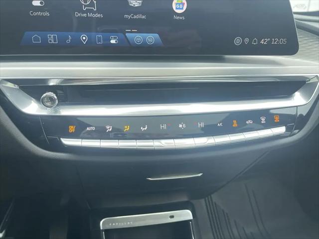 2024 Cadillac iQ Luxury w/1SC