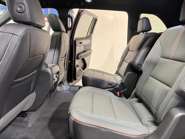 2026 GMC Acadia AT4 AWD