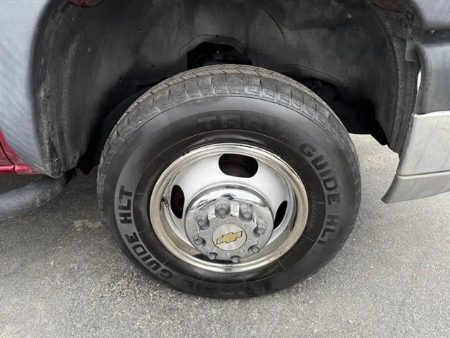2004 Chevrolet Silverado 3500 LT