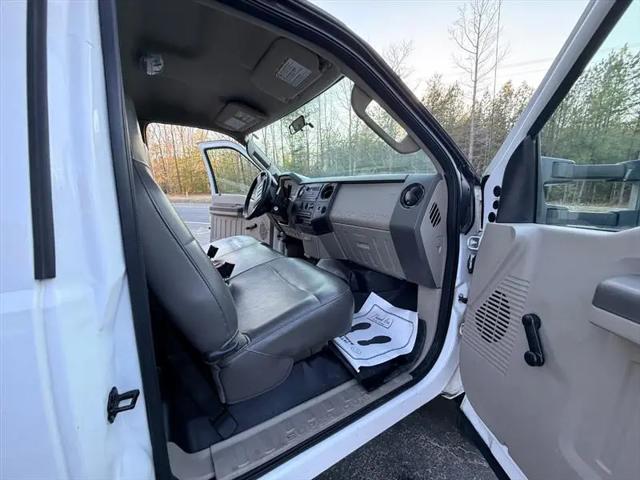 2009 Ford F-550 XL