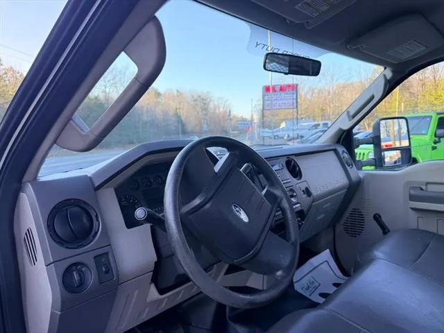 2009 Ford F-550 XL