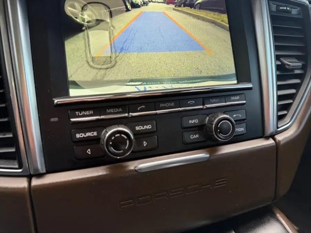 2016 Porsche Macan S