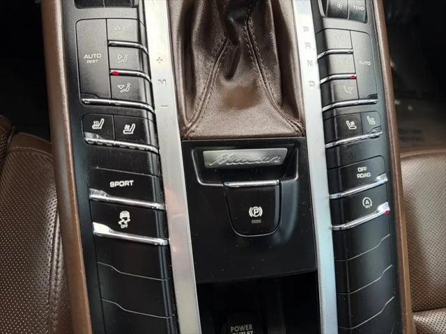 2016 Porsche Macan S