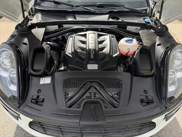 2016 Porsche Macan S