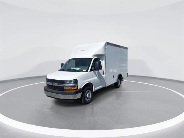 2026 Chevrolet Express Cutaway Work Van