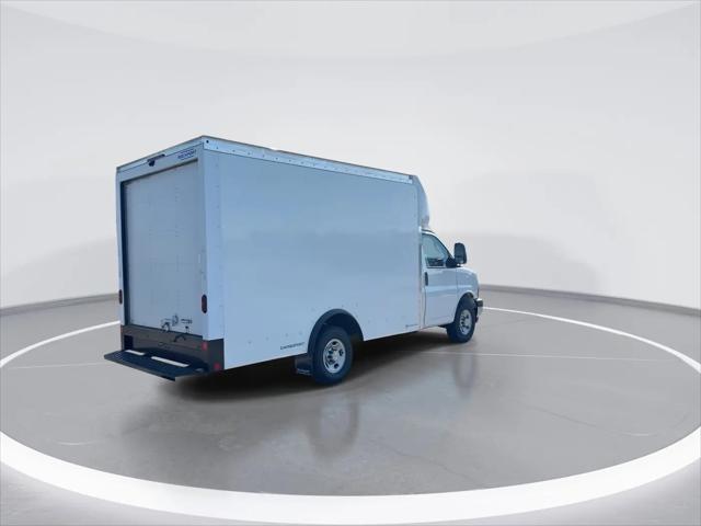 2026 Chevrolet Express Cutaway Work Van