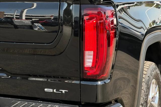 2026 GMC Sierra 1500 Crew Cab, Short Bed, SLT, 4WD