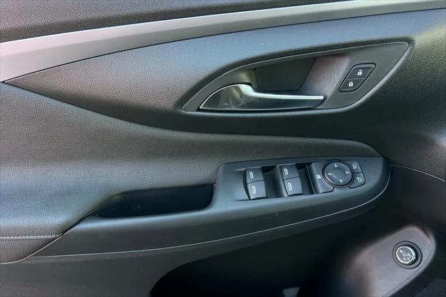 2026 Buick NV Preferred FWD