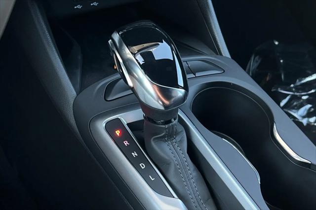 2026 Buick NV Preferred FWD