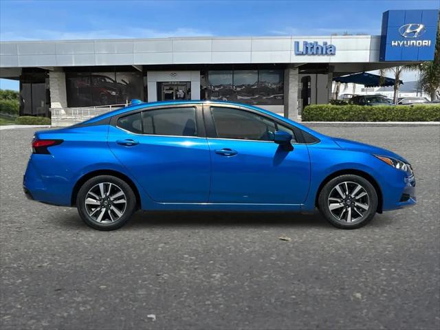2021 Nissan Versa SV Xtronic CVT