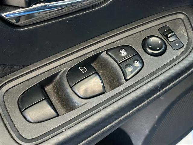 2021 Nissan Versa SV Xtronic CVT
