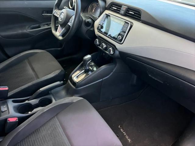 2021 Nissan Versa SV Xtronic CVT