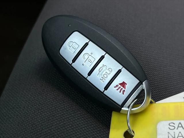 2021 Nissan Versa SV Xtronic CVT