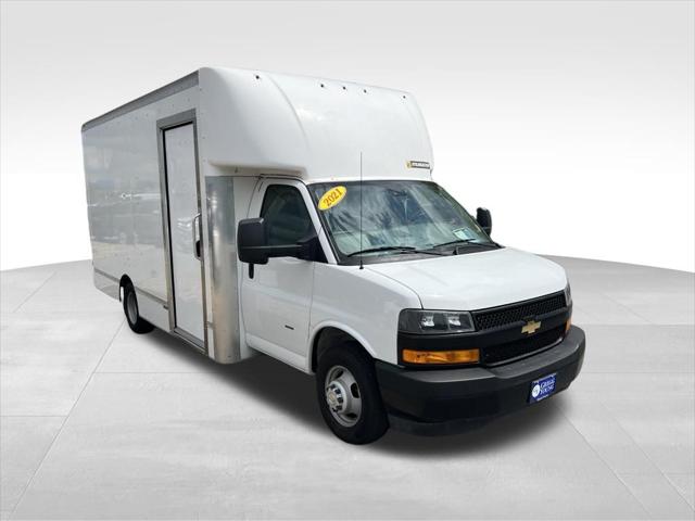 2021 Chevrolet Express Cutaway Work Van