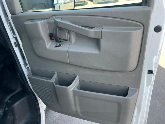 2021 Chevrolet Express Cutaway Work Van