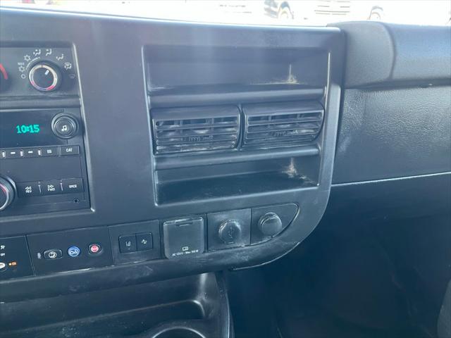 2021 Chevrolet Express Cutaway Work Van