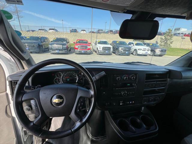 2021 Chevrolet Express Cutaway Work Van
