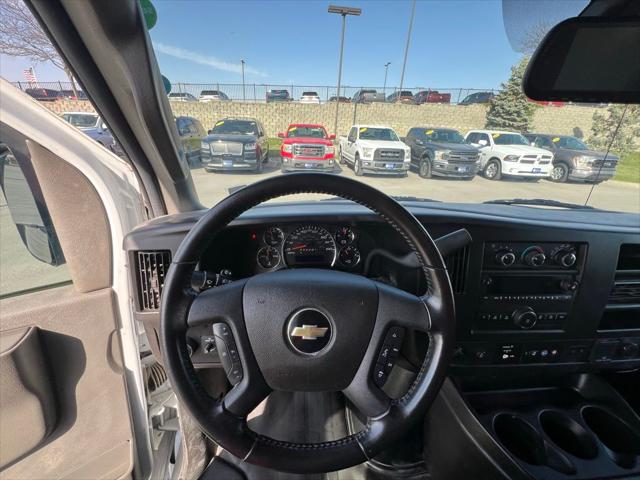 2021 Chevrolet Express Cutaway Work Van