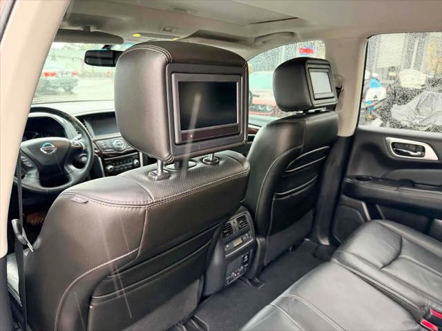 2013 Nissan Pathfinder Platinum