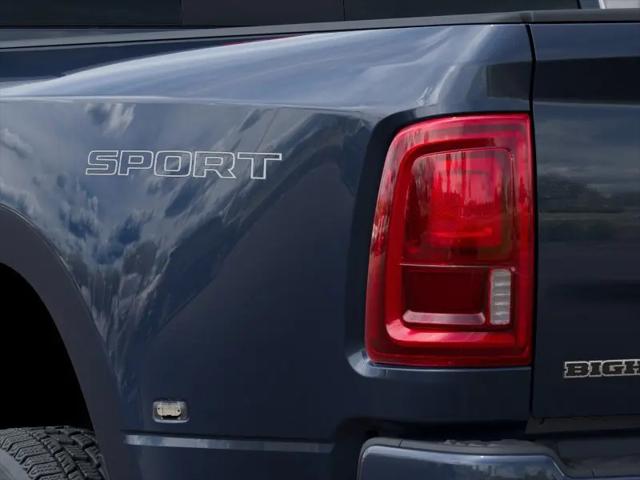 2026 Ram 3500 Big Horn Crew Cab 4x4 8' Box