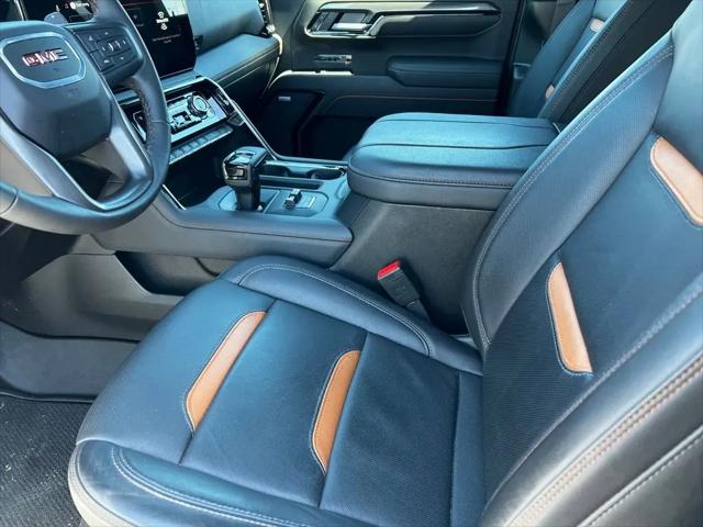 2025 GMC Sierra 1500 4WD Crew Cab Short Box AT4