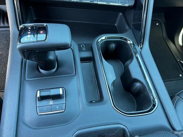 2025 GMC Sierra 1500 4WD Crew Cab Short Box AT4