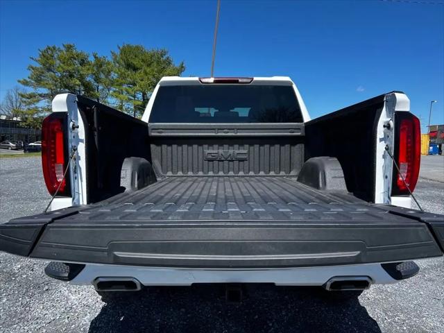 2025 GMC Sierra 1500 4WD Crew Cab Short Box AT4
