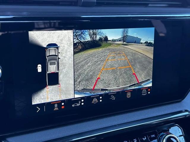 2025 GMC Sierra 1500 4WD Crew Cab Short Box AT4
