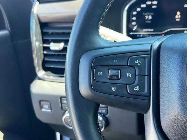 2025 GMC Sierra 2500HD 4WD Crew Cab Standard Bed AT4