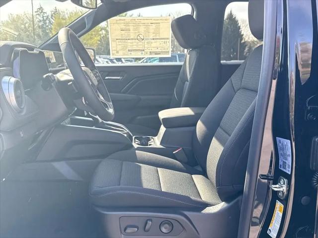 2026 Chevrolet Colorado LT, 4WD