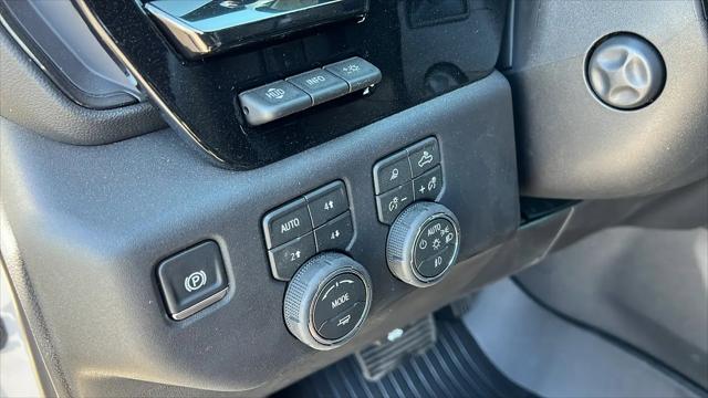 2026 Chevrolet Silverado 1500 4WD Crew Cab Short Bed ZR2