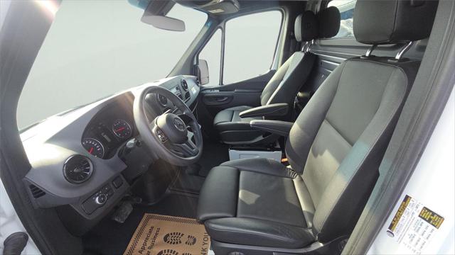 2023 Mercedes-Benz Sprinter 2500 Standard Roof 4-Cyl Diesel HO