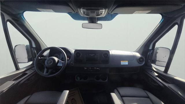 2023 Mercedes-Benz Sprinter 2500 Standard Roof 4-Cyl Diesel HO