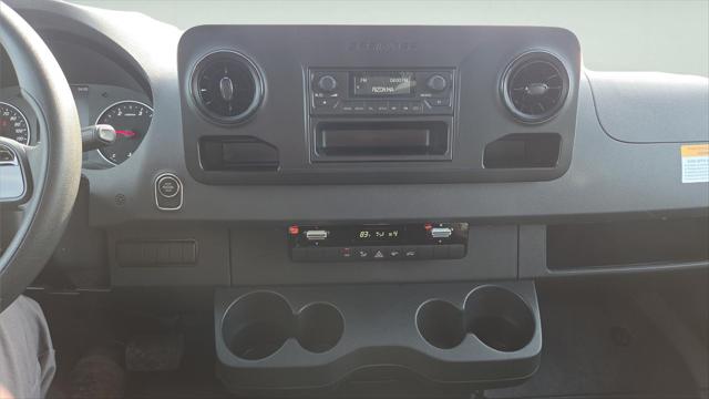 2023 Mercedes-Benz Sprinter 2500 Standard Roof 4-Cyl Diesel HO