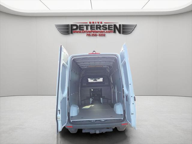 2023 Mercedes-Benz Sprinter 2500 Standard Roof 4-Cyl Diesel HO
