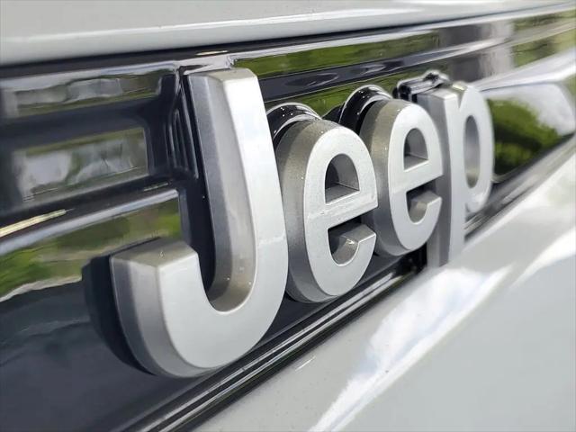 2026 Jeep Grand Cherokee Limited 4x2