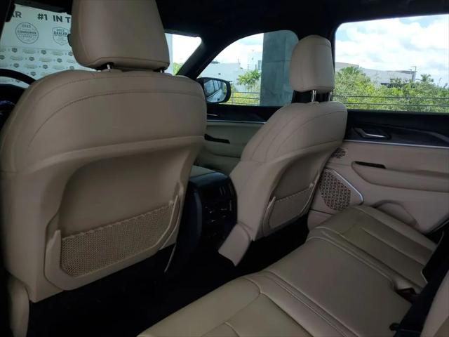 2026 Jeep Grand Cherokee Limited 4x2