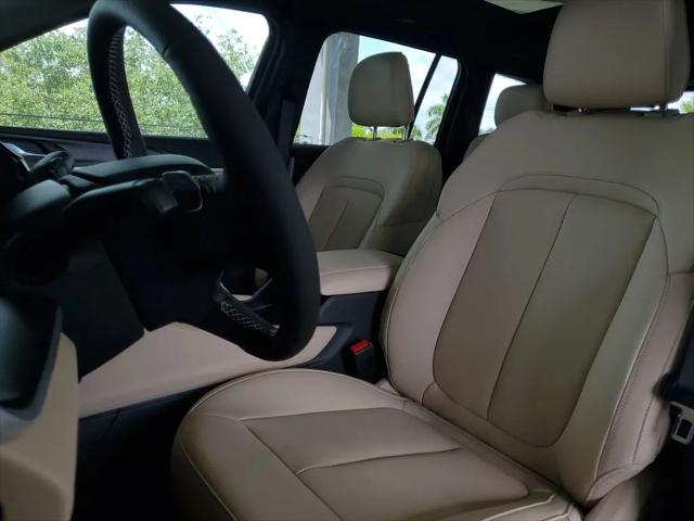 2026 Jeep Grand Cherokee Limited 4x2
