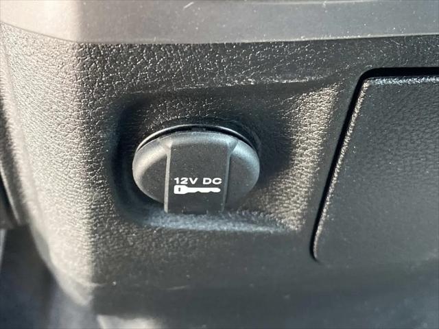 2024 Ram 1500 Classic Warlock Quad Cab 4x4 6'4" Box