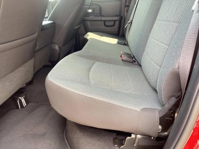 2024 Ram 1500 Classic Warlock Quad Cab 4x4 6'4" Box