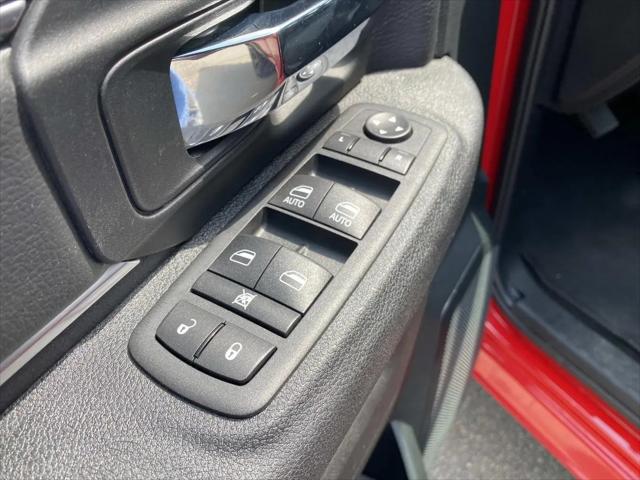 2024 Ram 1500 Classic Warlock Quad Cab 4x4 6'4" Box