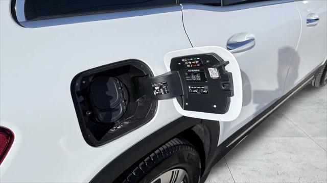 2025 Mercedes-Benz EQB 250 EQB 250+