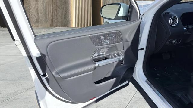 2025 Mercedes-Benz EQB 250 EQB 250+