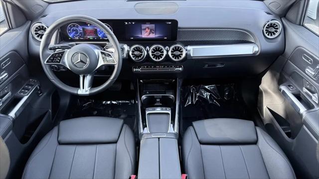 2025 Mercedes-Benz EQB 250 EQB 250+